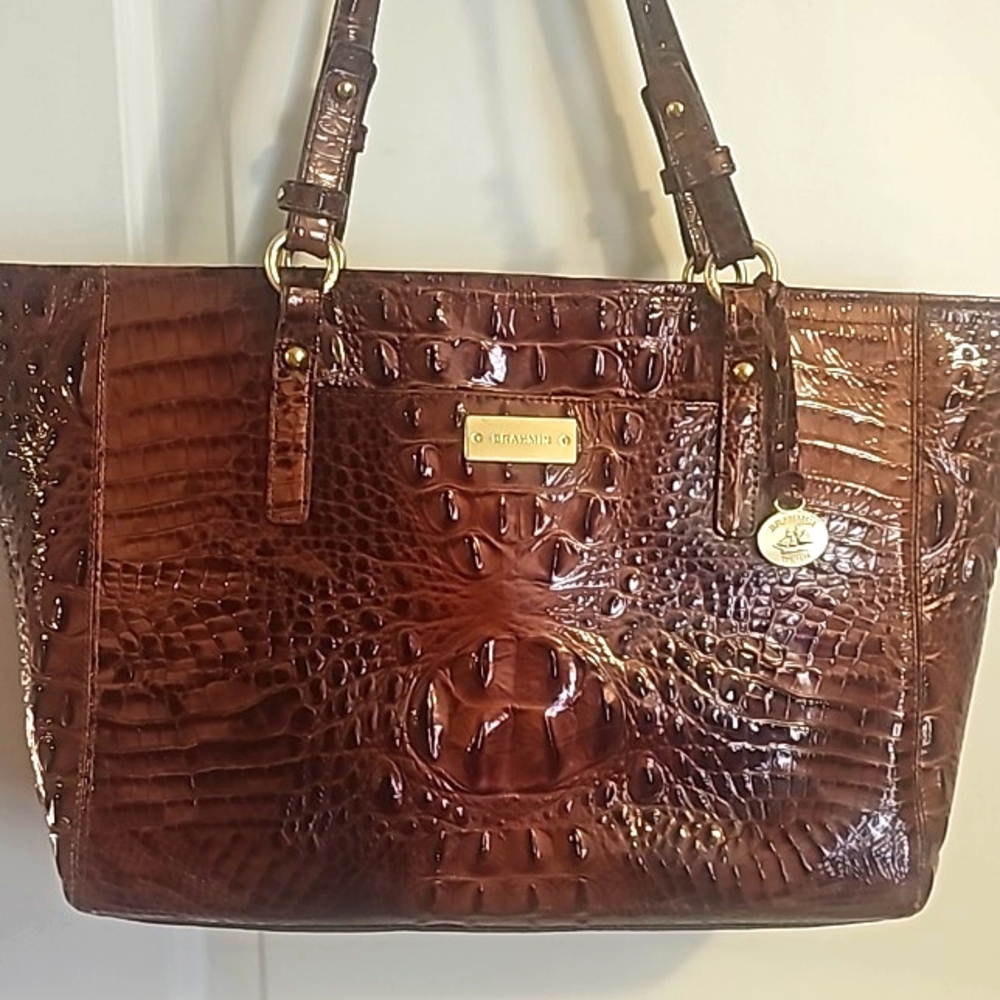 BRAHMIN'S Tote, Classic Pecan Brown. Top Zip Closure